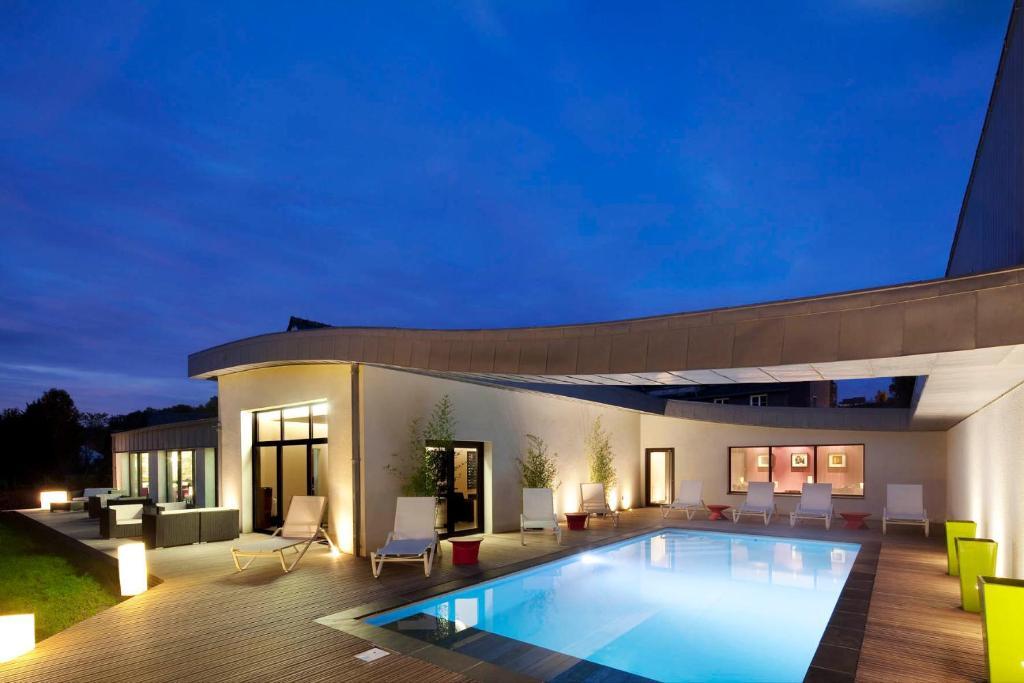 L'Aubiniere Hotel Restaurant & Spa Saint-Ouen-les-Vignes Exterior photo