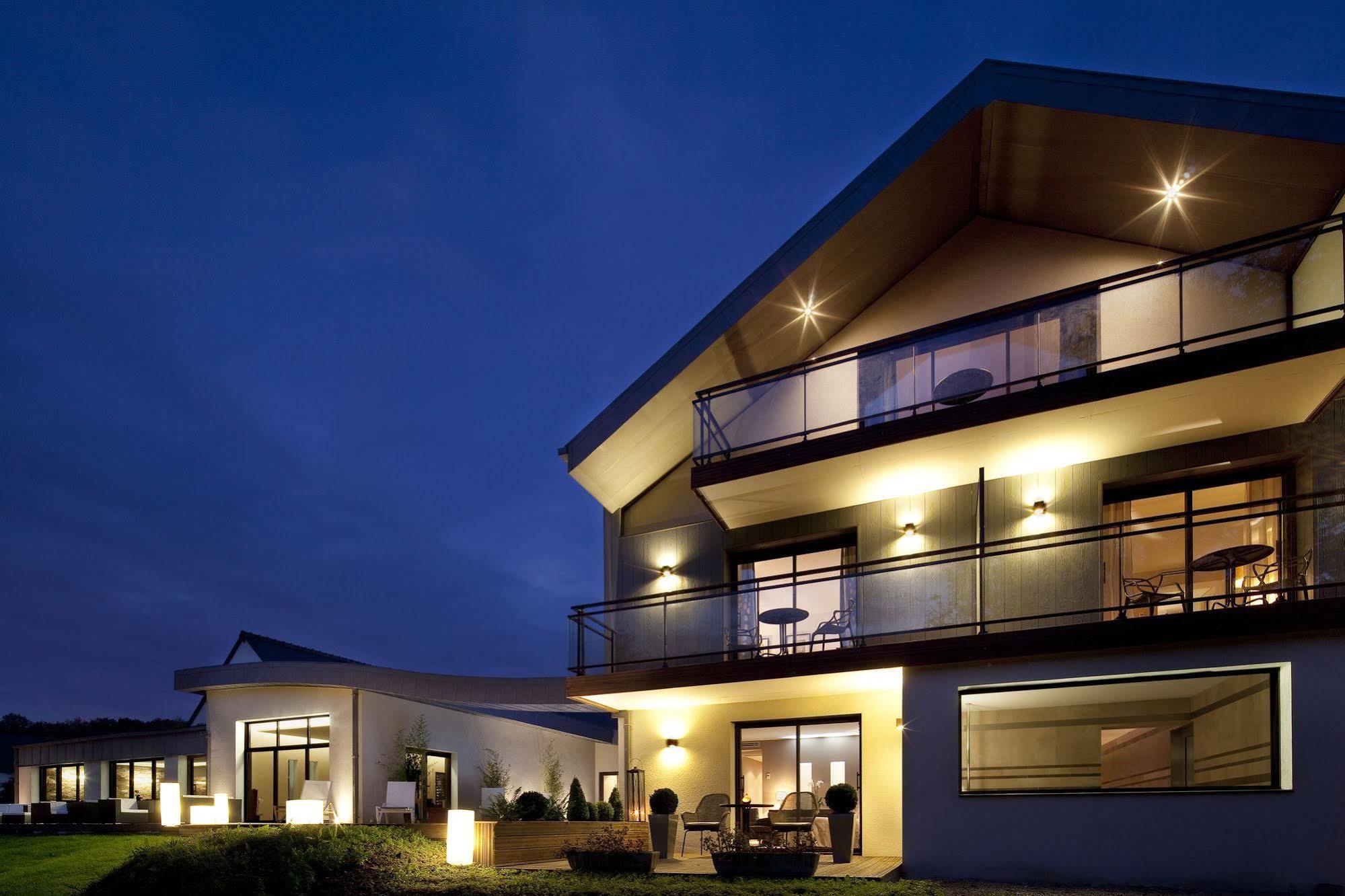 L'Aubiniere Hotel Restaurant & Spa Saint-Ouen-les-Vignes Exterior photo